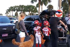 Trunk-or-Treat-2023-police-group