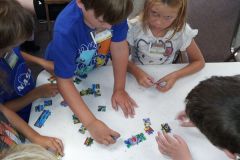 VBS-2023-child-group-puzzle